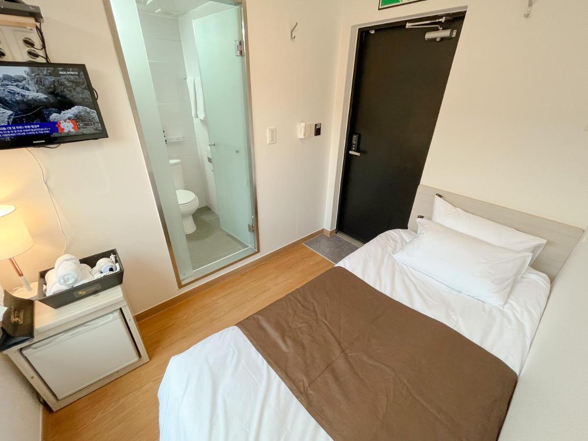 K9 Myeongdong Hotel Seul Exterior foto